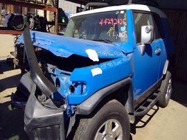 2007 TOYOTA FJ CRUISER, BLUE, 4.0L, AT, 4WD.   Z26318